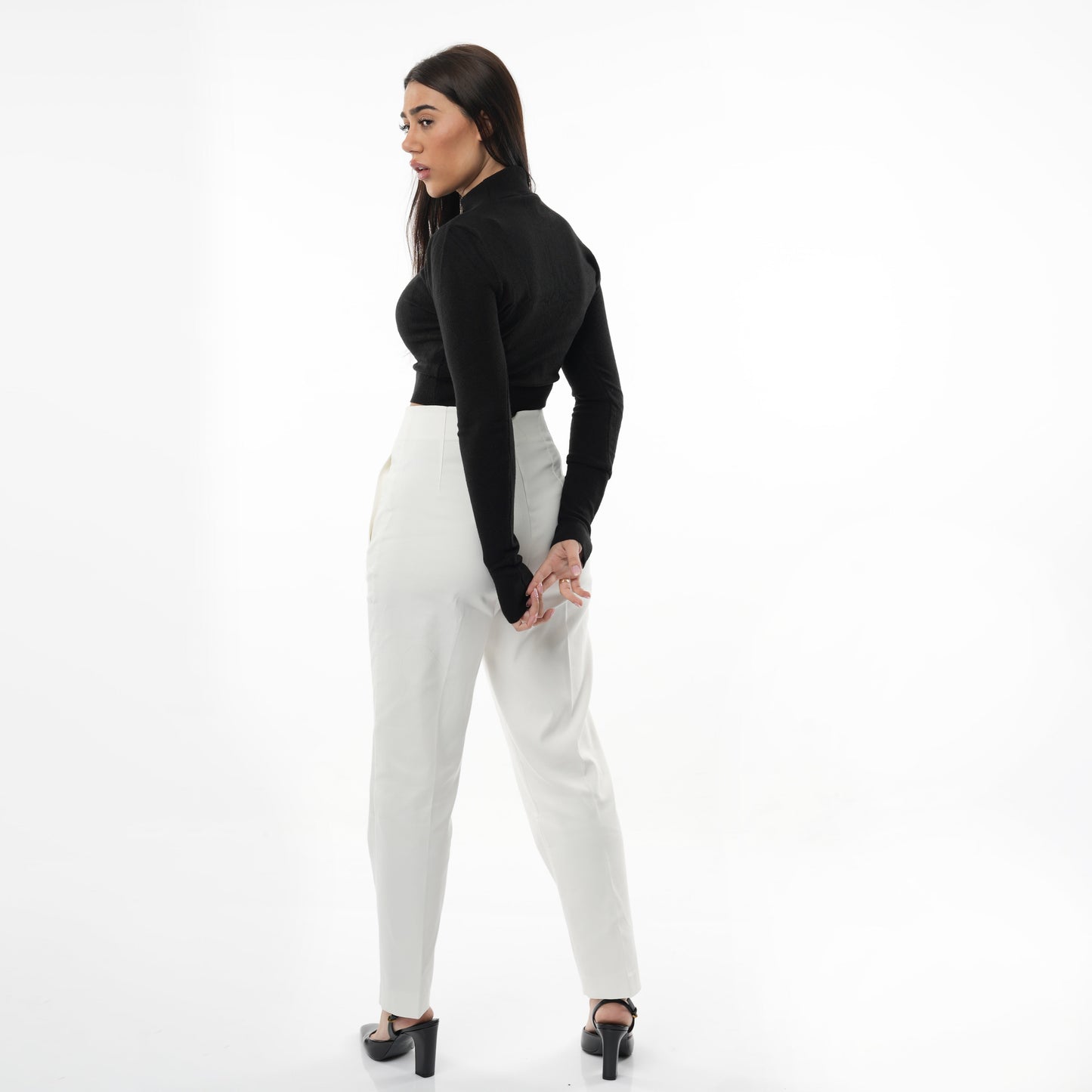 Turtle Neck Long Sleeve Knit Crop Top | Black