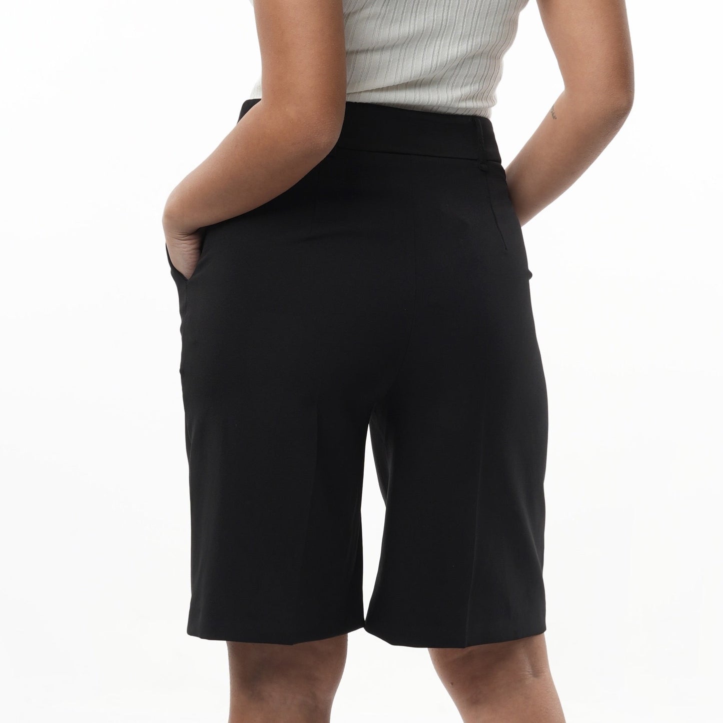 Knee Length Short