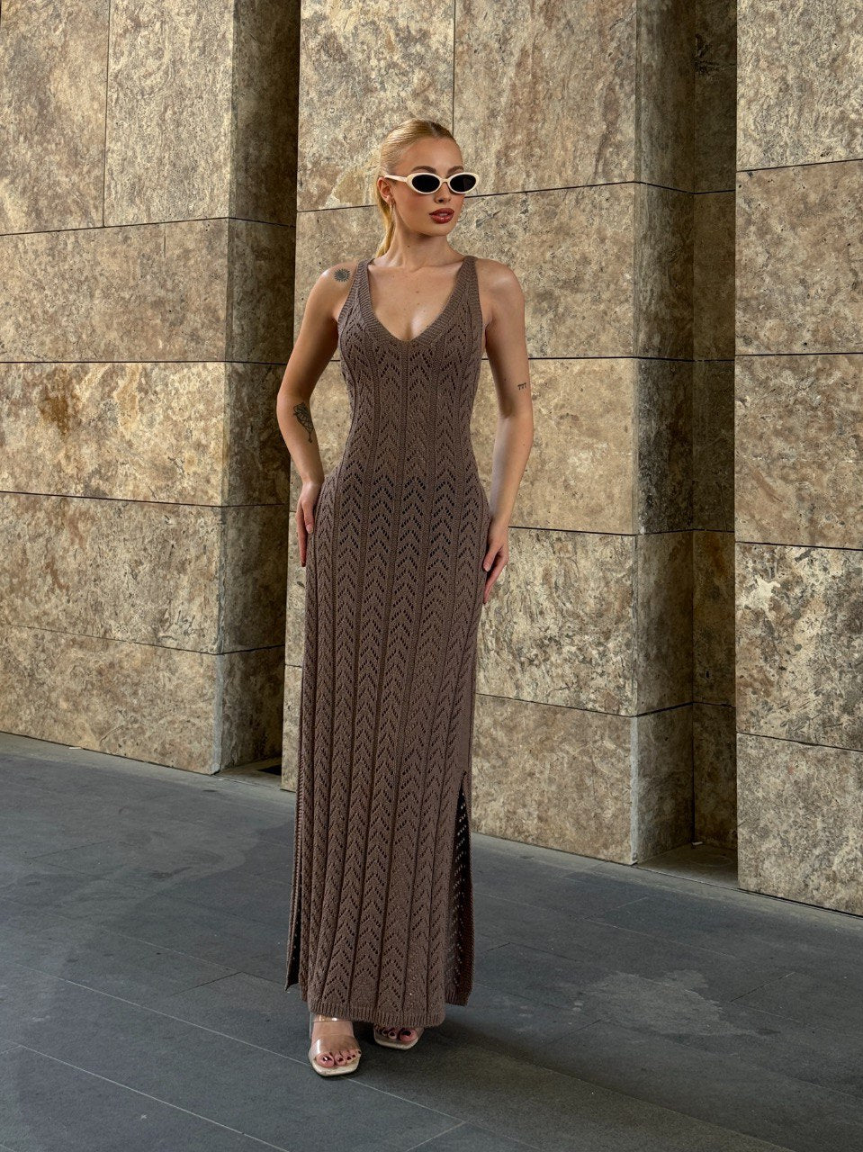 Knit Dress - (MIDI)